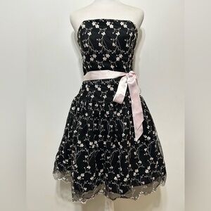 Jessica McClintock Gunne Sax Vintage Y2K Strapless Floral Homecoming Dress